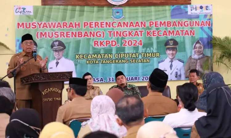Wali Kota Tangsel Beberkan Program di Ciputat Timur, Bangun Pedestrian hingga drainase