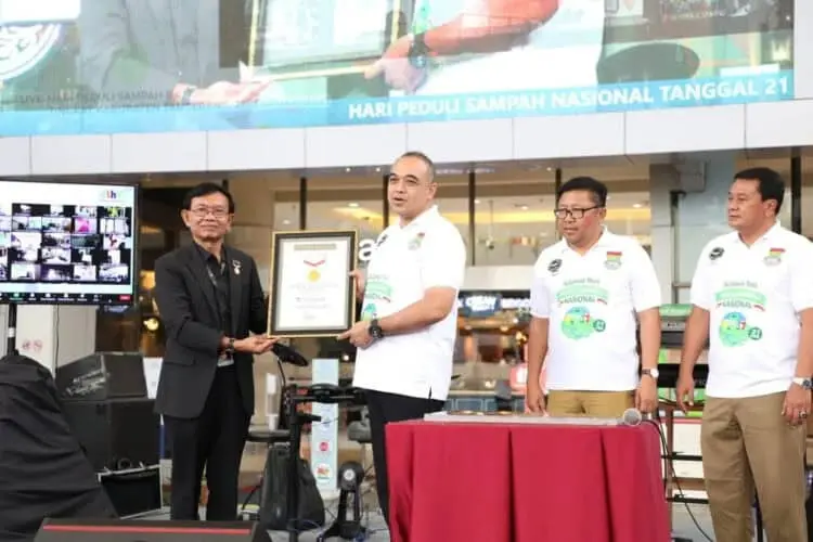 Kerja Bakti 185 Ribu Orang di Kabupaten Tangerang Raih Rekor Muri