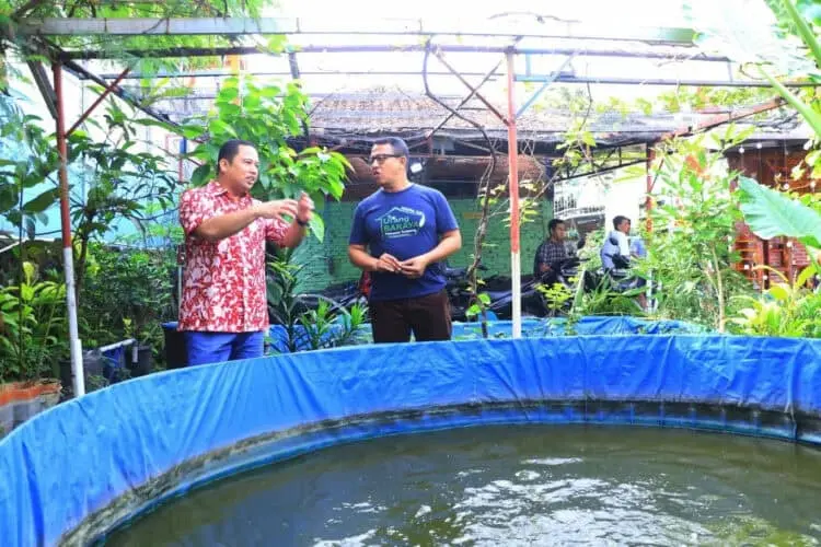 Kunjungi Dua Kampung Tematik di Akhir Pekan, Ini Pesan Arief Wismansyah
