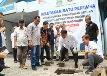 Ground Breaking Peningkatan Gedung PWI Kabupaten Tangerang, Sekda : Terus Tingkatkan Produktivitas Wartawan