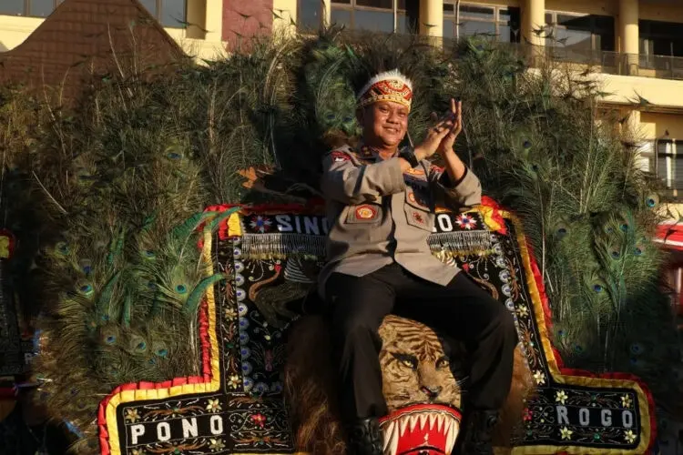 Polda Banten Gelar Pagelaran Seni Budaya Nusantara dan Pengajian