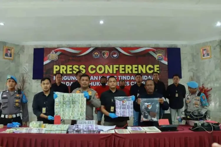 Dua Pelaku Pembuatan Uang Palsu Ditangkap Polres Cilegon