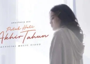 Lirik Lagu Patah Hati Akhir Tahun - Anastasia Ria