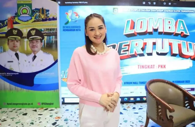 Ungkap Tantangan Membesarkan Anak di Zaman Internet, Mona Ratuliu: Bak Mata Pisau