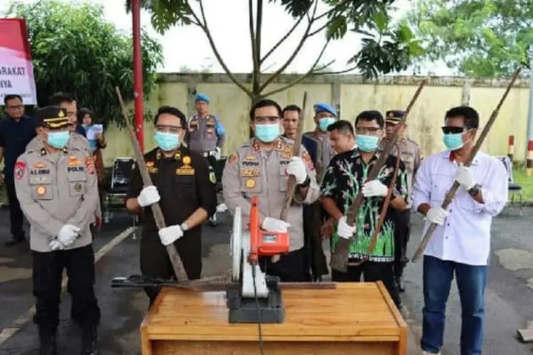 Polres Serang Musnahkan Ratusan Pucuk Bedil Locok Jaman Penjajahan