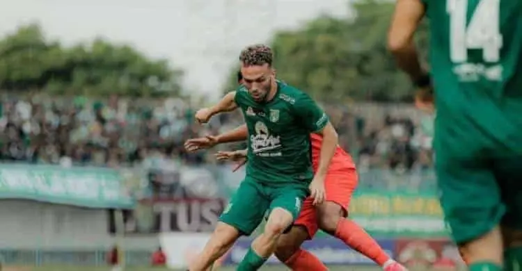 Dramatis, Persebaya Kalahkan Borneo FC 3-2