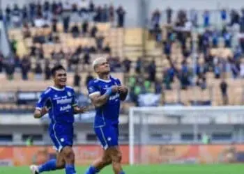 Persib Bandung ke Puncak Lagi Setelah Kalahkan PSS Sleman