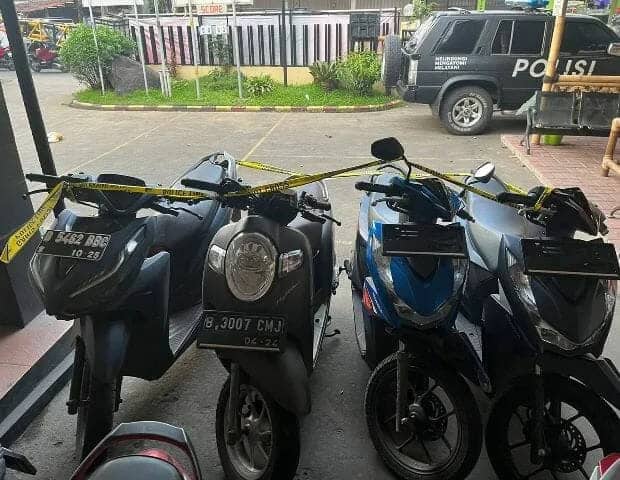 Motor Korban Terpasang GPS, 4 Pelaku Curanmor Dibekuk Polsek Cipondoh