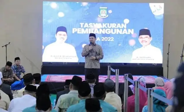 Konsep Pembangunan Harus Berkelanjutan dan Menyeluruh