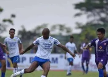 Persib dan 3 Klub Liga 1 Lainnya Didenda Rp 50 Juta