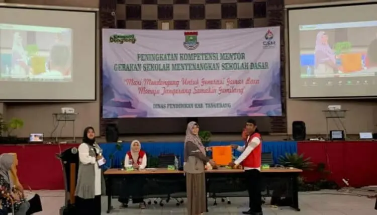 250 Guru SD Dilatih Berdongeng