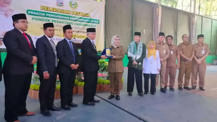 Bupati Tatu : Keberadaan Ponpes Sangat Strategis untuk Pengembangan Pendidikan