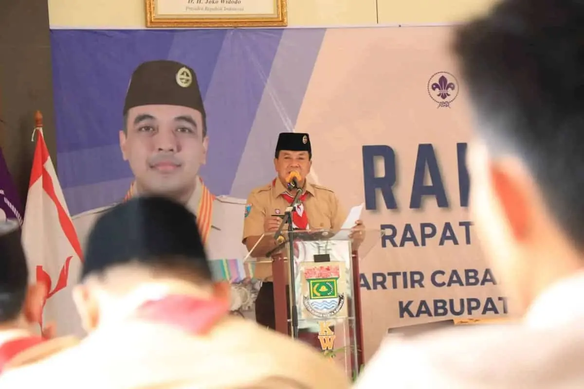 Ketua Kwarcab Maesyal Rasyid Resmikan 8 Gedung Kwaran Ketua Kwarcab Maesyal Rasyid Resmikan 8 Gedung Kwaran