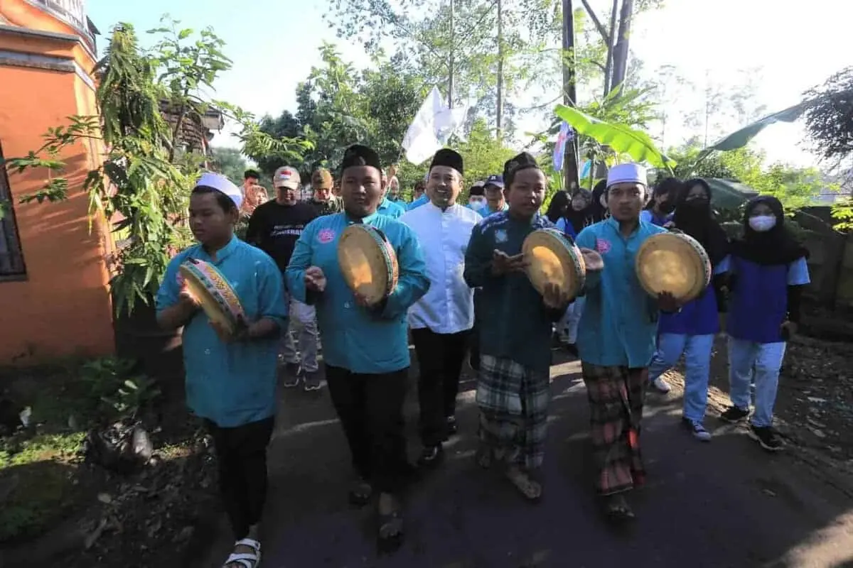 Sambut Ramadan, Arief Bersama Warga Karang Tengah Pawai Ta'aruf Sambut Ramadan, Arief Bersama Warga Karang Tengah Pawai Ta'aruf
