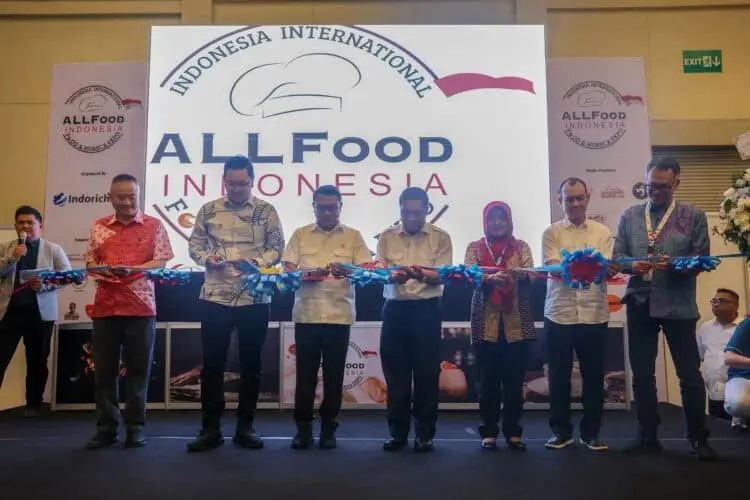 Pj Gubernur Al Muktabar: Investasi di Provinsi Banten Itu Menguntungkan