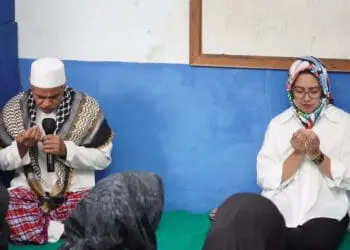 DAPAT RESTU - Airin Rachmi Diany, saat bersilaturahmi bersama ulama dan tokoh masyarakat di Kecamatan Warunggunung, Kabupaten Lebak, Jumat (24/3/2023). (ISTIMEWA)