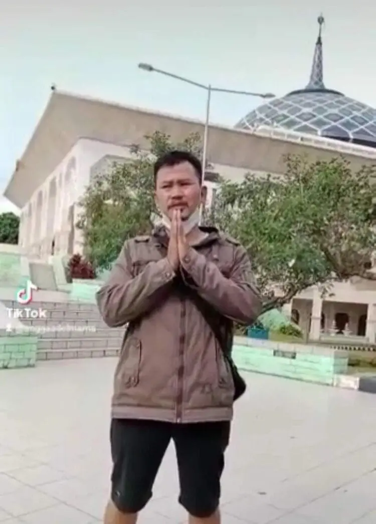 Maling Motor Beraksi di Parkiran Masjid Agung Al-Amjad