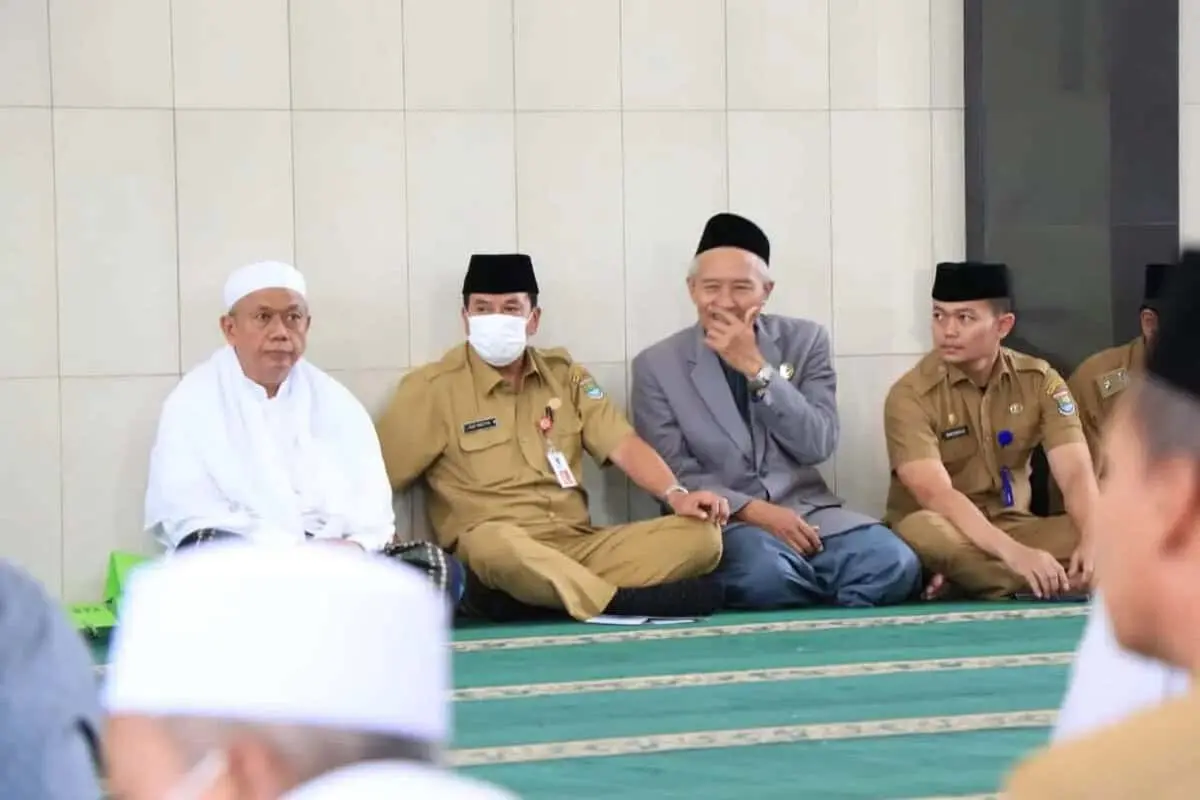 Sekda Buka Takmir Ramadhan di Masjid Al Ishlah Pasir Jaya Cikupa Sekda Buka Takmir Ramadhan di Masjid Al Ishlah Pasir Jaya Cikupa