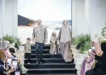 Tampil Modis dengan Busana Syar’i Berwarna Pastel