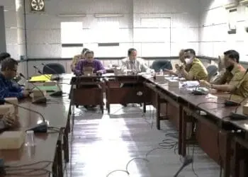 Cari Solusi Akses yang Ditutup, DPRD Kota Tangerang Fasilitasi Warfa Panbar dan Pengembang