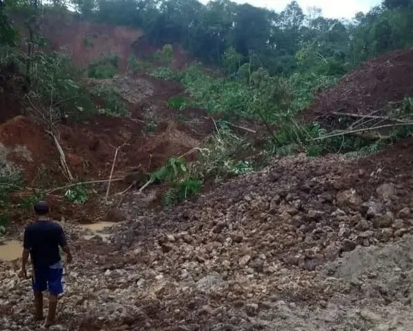 Lansia Berikut Gubuknya di Lebak Diduga Tertimbun Longsor