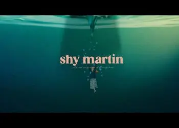 Lirik Lagu late night thoughts - shy martin