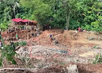 Lansia Berikut Gubuknya di Lebak Diduga Tertimbun Longsor