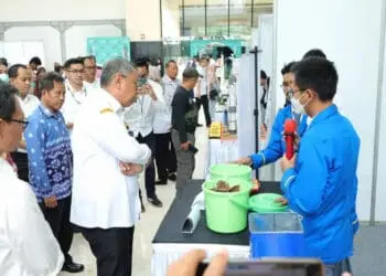 Benyamin Davnie: Teknologi Bantu Jawab Permasalahan