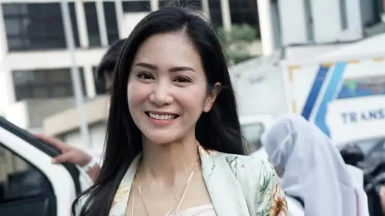 Bunga Zainal Kapok Curhat di Medsos Gara-gara Teringat Anak