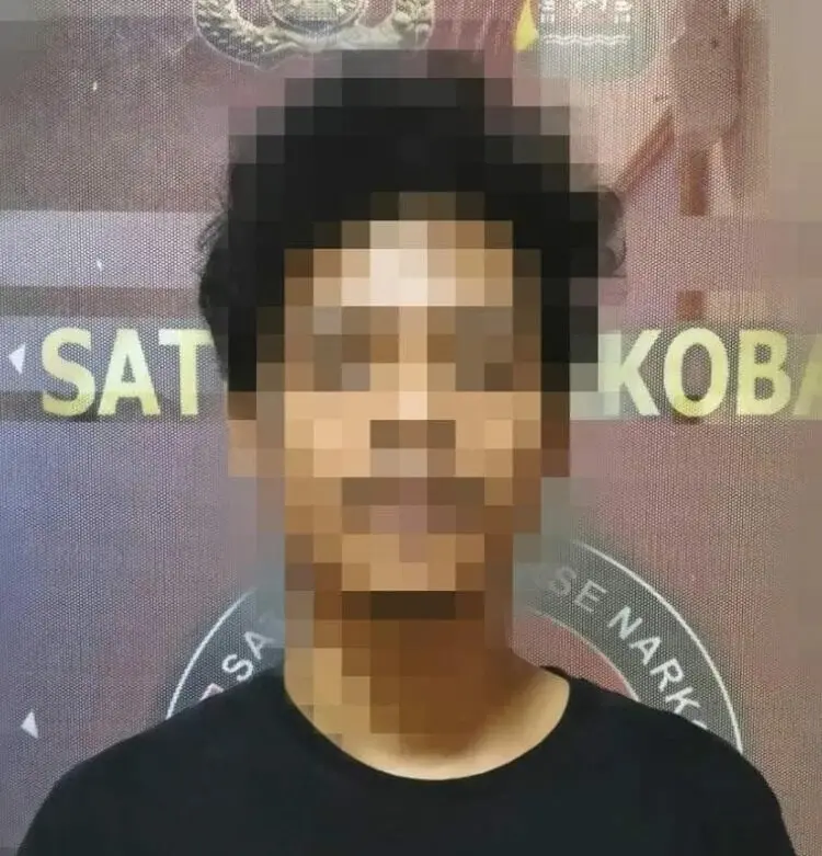 Pelaku pengedar ganja dibekuk polisi. (ISTIMEWA)