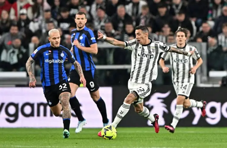 Juventus Tahan Imbang Inter, Tensi Tinggi Luar Dalam