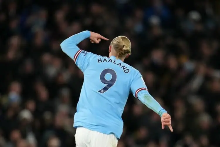 Laga Big Match Terlalu Dini