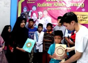 Buka bersama bareng Yatim - Piatu. (ISTIMEWA)