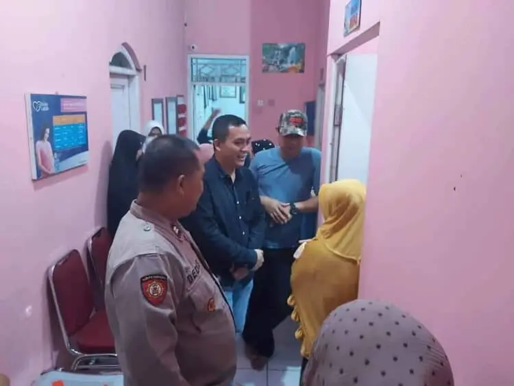 Tangis Bayi Usai Subuh di Kardus Gegerkan Warga Panongan