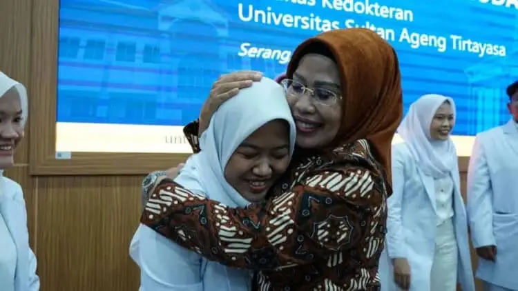 Calon Dokter Penerima Beasiswa Pemkab Serang Jalani Praktek