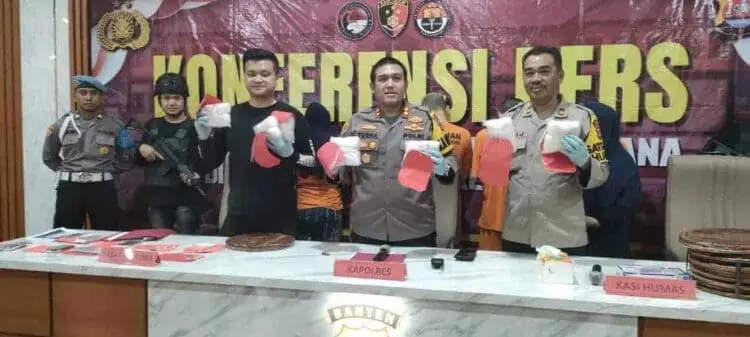 Satresnarkoba Polres Serang Gagalkan Pengiriman 4,7 Kg Sabu dari Afganistan
