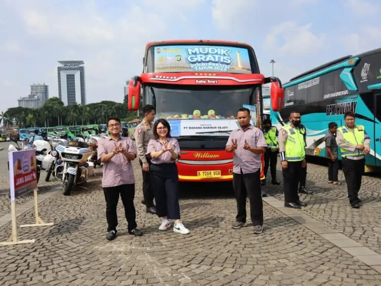 Wahana Semarak Berbagi Jelang Lebaran Idul Fitri