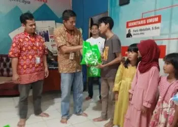 Alfamart Kembali Salurkan Bantuan Bagi Anak Yatim di Lebak
