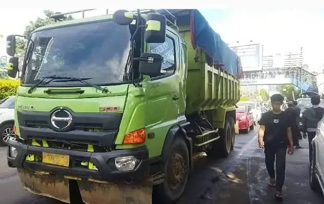 Transformers Telan Korban Jiwa, Pemotor Tewas Terlindas di Kebon Nanas Tangerang Transformers Telan Korban Jiwa, Pemotor Tewas Terlindas di Kebon Nanas Tangerang