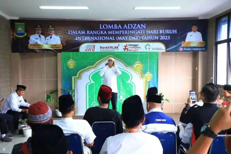 LOMBA: Sambut Hari Buruh, Pemerintah Kota Tangerang melalui Dinas Ketenagakerjaan menggelar lomba Adzan, Ceramah dan Baca Al-Qur'an antar serikat pekerja, Jumat (14/04/2023). (ISTIMEWA)