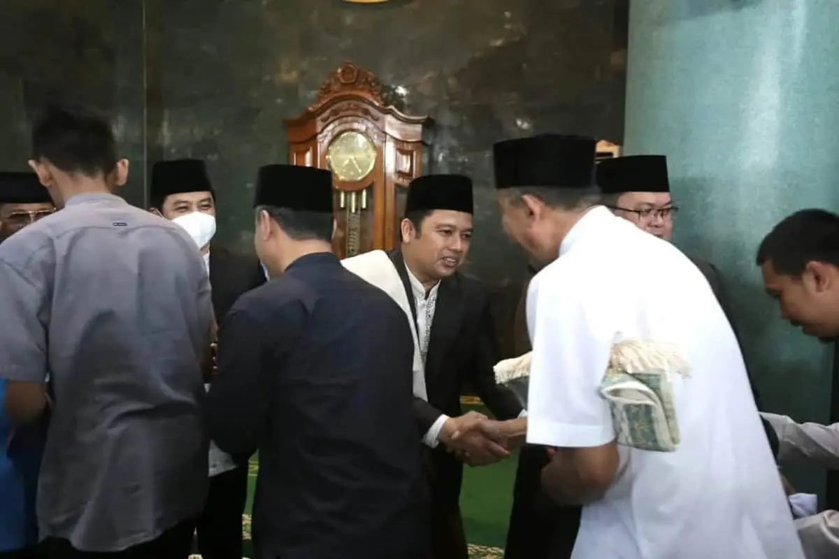 Lebaran, Arief Halalbihalal Bersama Masyarakat Lebaran, Arief Halalbihalal Bersama Masyarakat