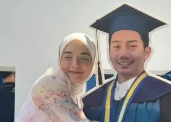 Saat Nabila Peluk “Eril” di Momen Wisuda ITB: Lunas Jadi Pendamping