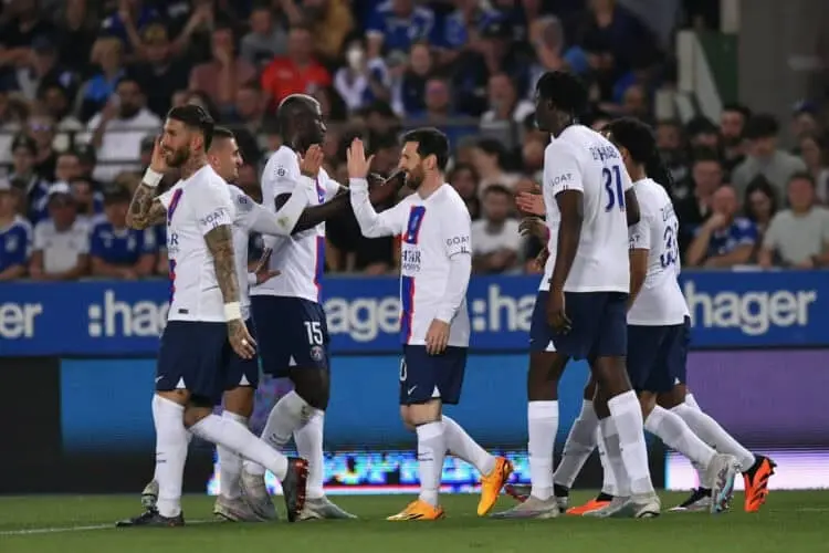 Messi Bawa PSG jadi Juara, Ronaldo Tanpa Gelar Lagi