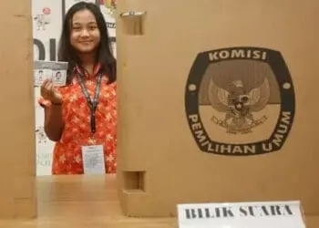ILUSTRASI: Pencoblosan surat suara. (JPC)