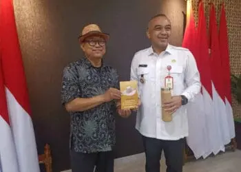 Bambu Craft Luncurkan Thumbler Stenlees Steel Bambu Motif Anyaman Mahkota