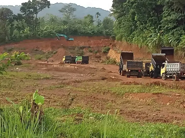 Aktivitas Galian Tanah di Kecamatan Sumur Kabupaten Pandeglang Dikeluhkan