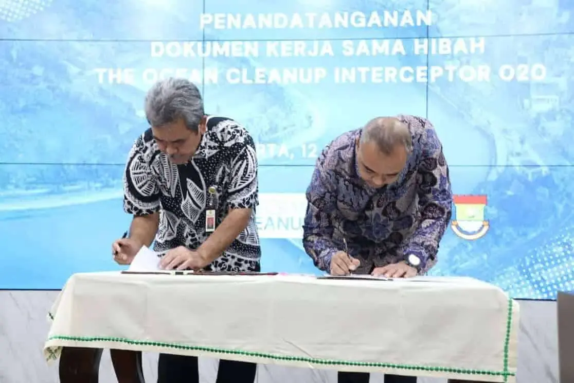 Pemkab Tangerang Terima Bantuan Interceptor dari Belanda Pemkab Tangerang Terima Bantuan Interceptor dari Belanda