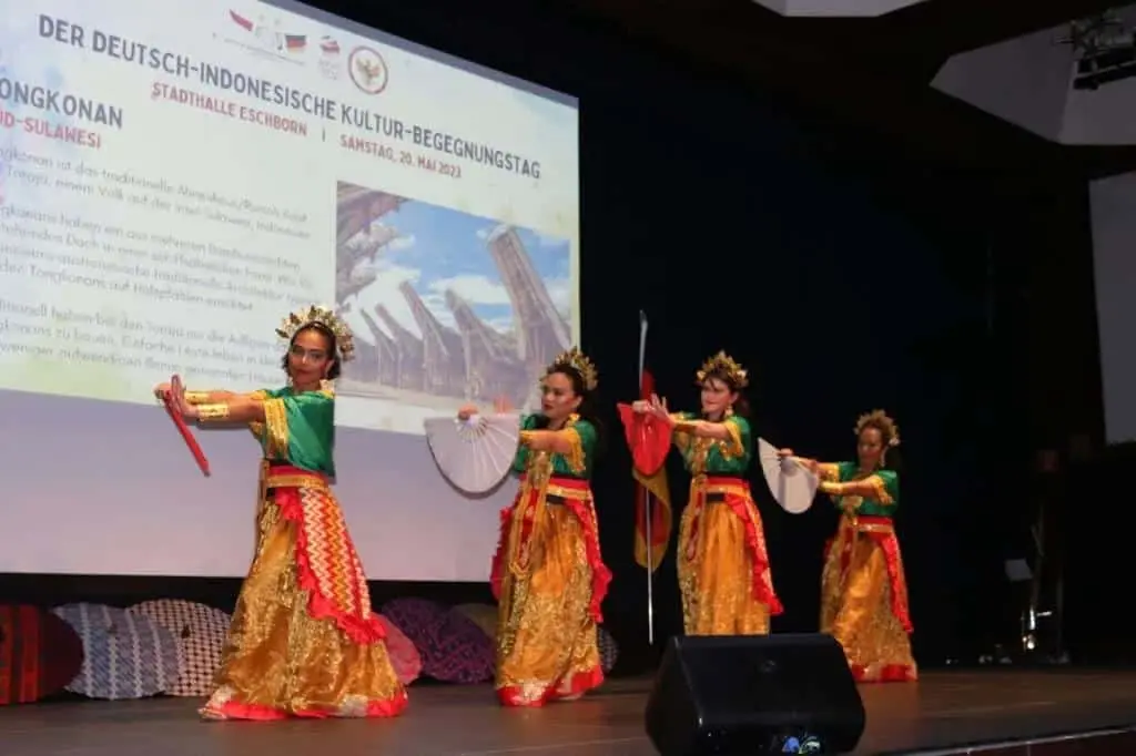 KJRI Frankfurt Gelar Pertemuan Budaya Indonesia-Jerman KJRI Frankfurt Gelar Pertemuan Budaya Indonesia-Jerman
