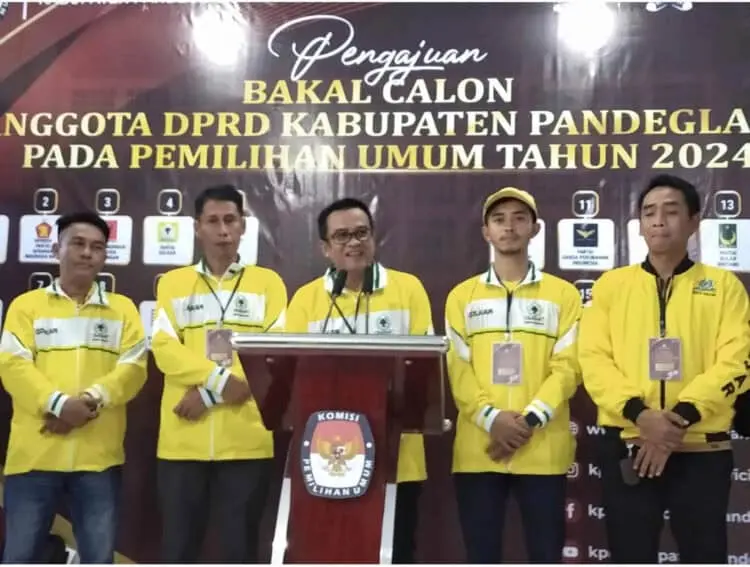 Longmarch ke KPU, Partai Golkar Pandeglang Targetkan Jadi Pemenang di Pemilu 2024