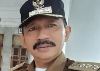 Endin Haerudin, Camat Karang Tanjung. (ISTIMEWA)